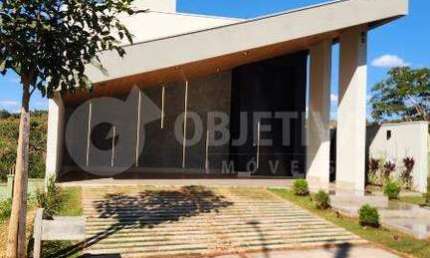 Casa em Condomínio à venda, 3 quartos, 3 suítes, 3 vagas, Terras Alpha - UBERLANDIA/MG