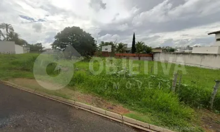 Terreno à venda no Jardim Karaíba, Uberlândia 
