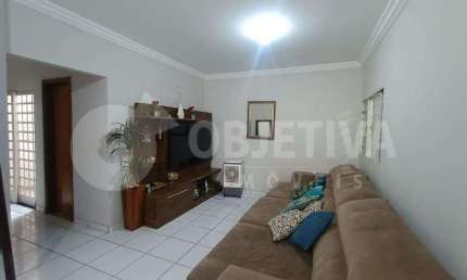 Casa à venda, 6 quartos, 4 vagas, BRASIL - UBERLANDIA/MG