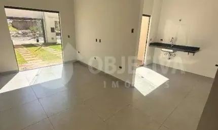 Casa à venda, 3 quartos, 1 suíte, 3 vagas, novo mundo - uberlandia/mg