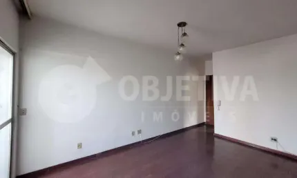 Excelente apartamento a venda na região próximo a Praça Tubal Vilela hiper centro de Uberlândia