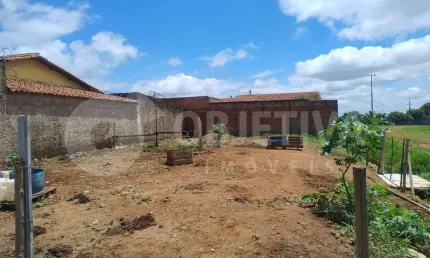 Terreno à venda no Minas Gerais, Uberlândia 