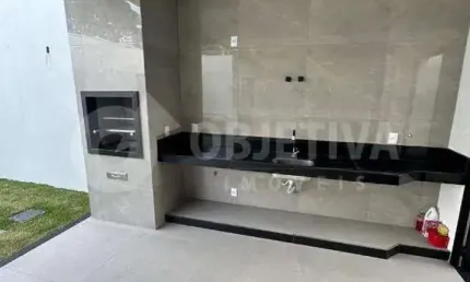 Casa à venda, 3 quartos, 3 suítes, 3 vagas, VIGILATO PEREIRA - UBERLANDIA/MG