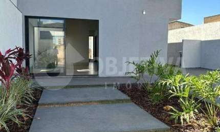 Casa à venda, 2 quartos, 1 suíte, 4 vagas, SHOPPING PARK - UBERLANDIA/MG