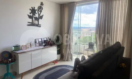 Apartamento à venda, 3 quartos, 1 suíte, 2 vagas, PRESIDENTE ROOSEVELT - UBERLANDIA/MG