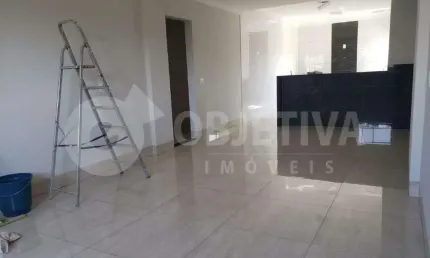 Apartamento para aluguel, 3 quartos, 1 suíte, 1 vaga, TIBERY - UBERLANDIA/MG