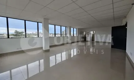 Sala para aluguel, 1 vaga, JARDIM KARAIBA - UBERLANDIA/MG