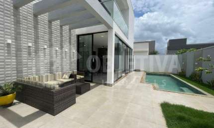 Casa em Condomínio à venda, 3 quartos, 3 suítes, 4 vagas, Jardim Versailles - UBERLANDIA/MG