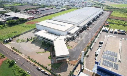 Galpão para aluguel, 10 vagas, SEGISMUNDO PEREIRA - UBERLANDIA/MG