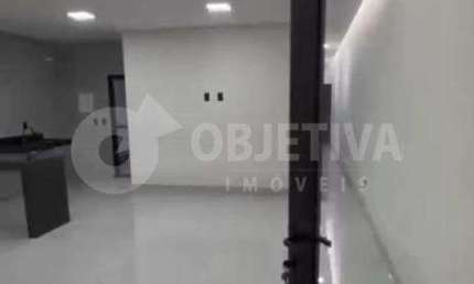 Casa à venda, 3 quartos, 1 suíte, 3 vagas, JARDIM BRASILIA - UBERLANDIA/MG