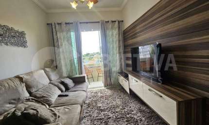 Lindo apartamento mobiliado no bairro Tubalina próximo ao praia clube para aluguel