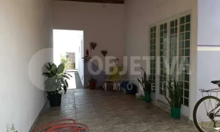 Casa à venda, 3 quartos, 2 suítes, 1 vaga, JARDIM CANAA - UBERLANDIA/MG