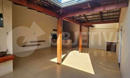 Casa à venda, 3 quartos, 1 suíte, 2 vagas, ALTO UMUARAMA - UBERLANDIA/MG