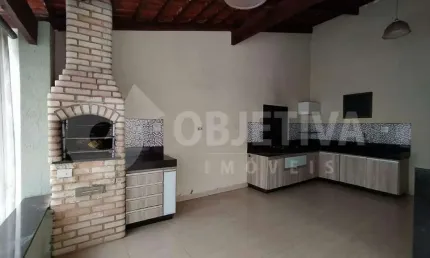 Casa à venda, 2 quartos, 1 suíte, 2 vagas, CIDADE JARDIM - UBERLANDIA/MG
