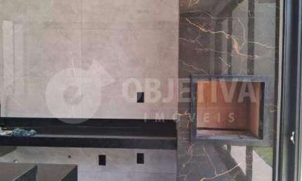 Casa à venda, 3 quartos, 2 suítes, 2 vagas, PRAÇA ALTO UMUARAMA - UBERLANDIA/MG