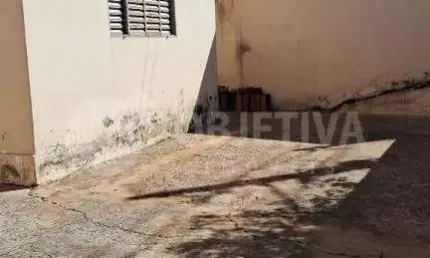 Casa à venda, 3 quartos, 1 suíte, 3 vagas, jardim célia - uberlandia/mg