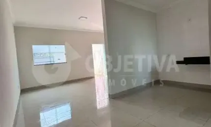 Casa à venda, 2 quartos, 1 suíte, 2 vagas, jardim brasilia - uberlandia/mg