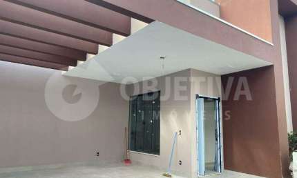 Casa à venda, 3 quartos, 1 suíte, 2 vagas, PLANALTO - UBERLANDIA/MG