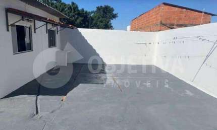 Casa à venda, 3 quartos, 1 suíte, 3 vagas, SHOPPING PARK - UBERLANDIA/MG