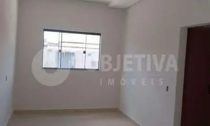 Casa à venda, 2 quartos, 1 vaga, LUIZOTE DE FREITAS - UBERLANDIA/MG