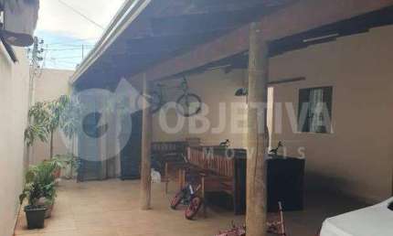 Casa à venda, 3 quartos, 2 vagas, CHACARAS TUBALINA E QUARTEL - UBERLANDIA/MG
