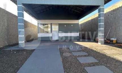 Casa à venda, 2 quartos, 2 vagas, Mansour III - UBERLANDIA/MG