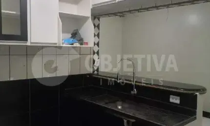 Casa à venda, 3 quartos, 1 suíte, 2 vagas, JARDIM DAS PALMEIRAS - UBERLANDIA/MG