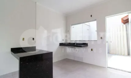 Casa à venda, 2 quartos, 1 suíte, 1 vaga, SHOPPING PARK - UBERLANDIA/MG