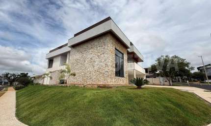 Casa em Condomínio à venda, 5 quartos, 5 suítes, 4 vagas, Jardim Versailles - UBERLANDIA/MG