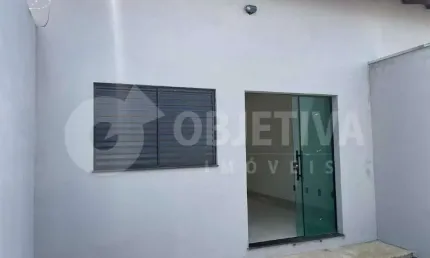 Casa à venda, 2 quartos, 1 suíte, 2 vagas, JARDIM HOLANDA - UBERLANDIA/MG