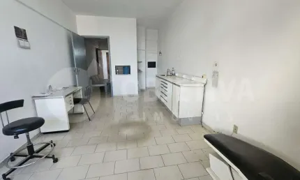 Sala comercial para alugar no Centro, Uberlândia 
