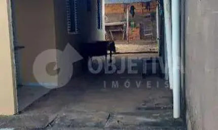 Casa à venda, 3 quartos, 3 vagas, JARDIM HOLANDA - UBERLANDIA/MG