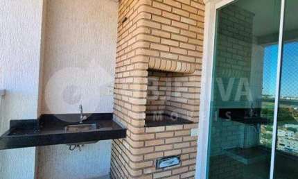 Apartamento à venda, 3 quartos, 3 suítes, 2 vagas, CARAJAS - UBERLANDIA/MG