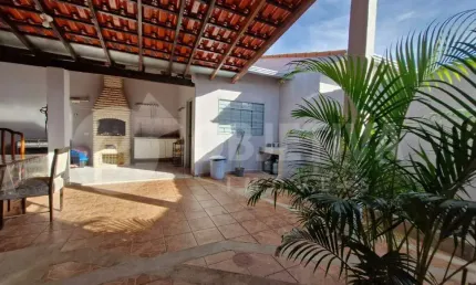 Casa à venda, 3 quartos, 1 suíte, 3 vagas, CIDADE JARDIM - UBERLANDIA/MG