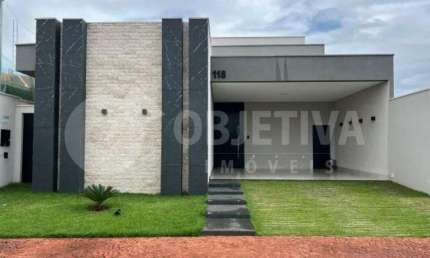 Alugo Casa de Alto Padrão em Condomínio Fechado – Reserva dos Ipês – Novo Mundo