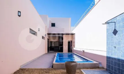 Casa à venda, 3 quartos, 3 suítes, 3 vagas, VIGILATO PEREIRA - UBERLANDIA/MG