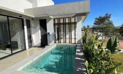 Casa em Condomínio à venda, 4 quartos, 4 suítes, 4 vagas, Alphaville 1 - UBERLANDIA/MG