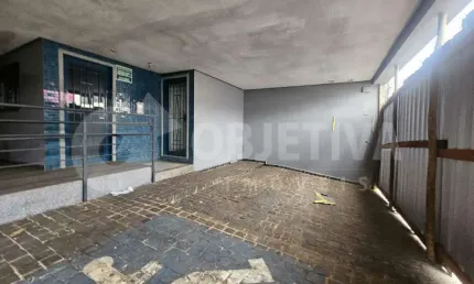 Excelente Casa Comercial no centro de Uberlandia disponível para aluguel