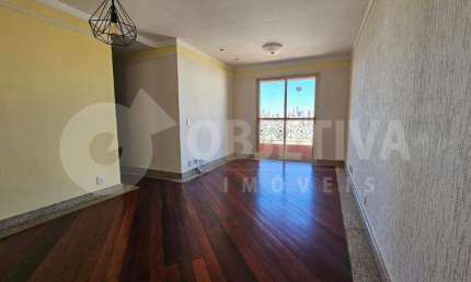 Apartamento para aluguel, 3 quartos, 1 suíte, 1 vaga, MARTINS - UBERLANDIA/MG