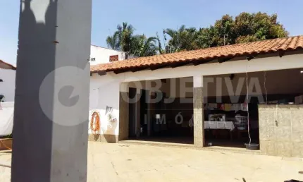 Casa à venda, 3 quartos, 2 suítes, 3 vagas, nossa senhora das gracas - uberlandia/mg