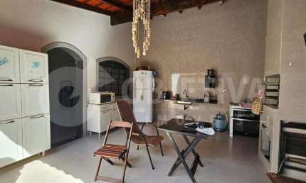 Casa à venda, 2 quartos, 8 vagas, BRASIL - UBERLANDIA/MG