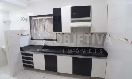 Apartamento à venda, 2 quartos, 1 suíte, 1 vaga, ALTO UMUARAMA - UBERLANDIA/MG