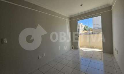Apartamento para aluguel, 2 quartos, 1 suíte, 1 vaga, SANTA MONICA - UBERLANDIA/MG