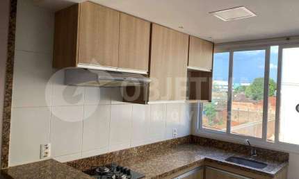 Apartamento Semi Mobiliado para Aluguel - Localização: Bairro Segismundo Pereira, alto do Santa Monica