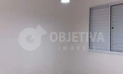 Apartamento para aluguel, 2 quartos, 1 vaga, JARDIM HOLANDA - UBERLANDIA/MG