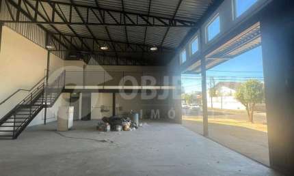 Galpão à venda, 6 vagas, CUSTODIO PEREIRA - UBERLANDIA/MG