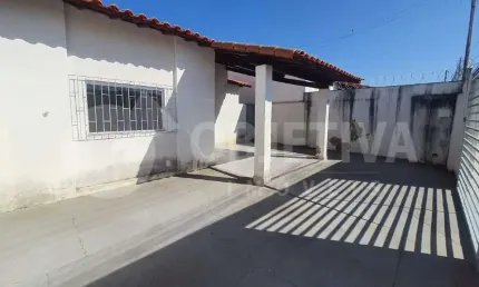 Ótima casa no bairro gramado para venda em uberlândia