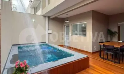 Casa à venda, 3 quartos, 1 suíte, 3 vagas, alto umuarama - uberlandia/mg
