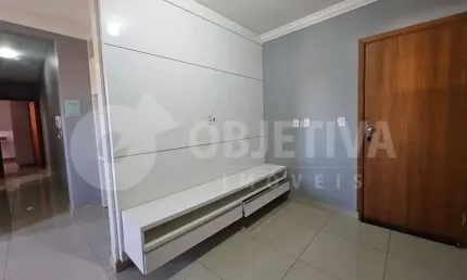 Apartamento para aluguel, 2 quartos, 3 vagas, segismundo pereira - uberlandia/mg
