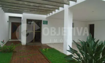 Casa à venda, 4 quartos, 3 suítes, 2 vagas, lidice - uberlandia/mg